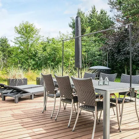 6 Person In Hébergement de vacances Ulfborg